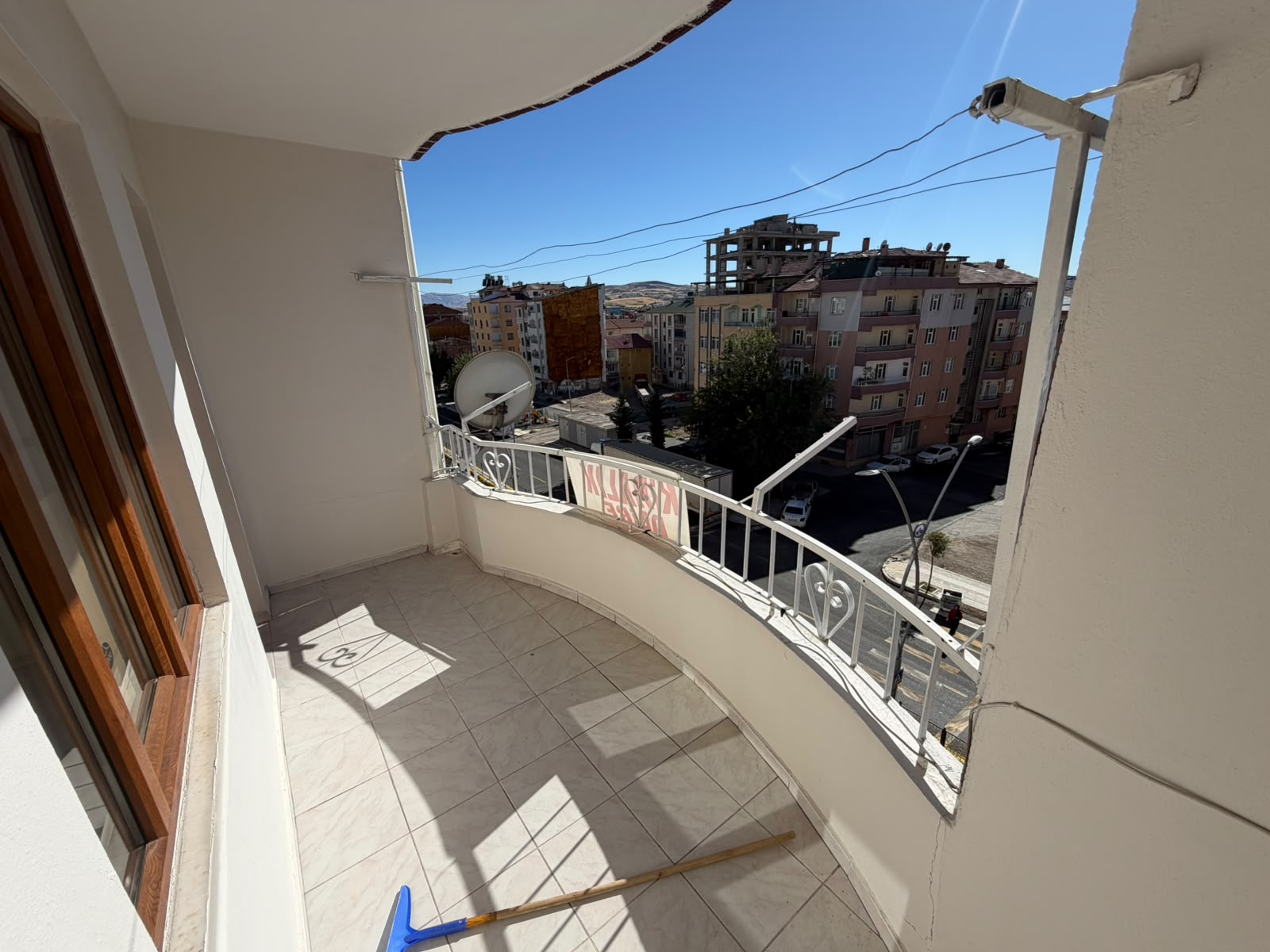 SANAYİ MAHALLESİ 200m² KİRALIK 3+1 EV